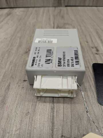 OEM BMW E70 E71 X5 X6 X5M X6M Rear Air Suspension Control Module Computer Unit