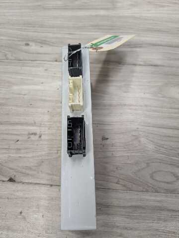 OEM BMW E70 E71 X5 X6 X5M X6M Trunk Lid Liftgate Tailgate Control Unit Module