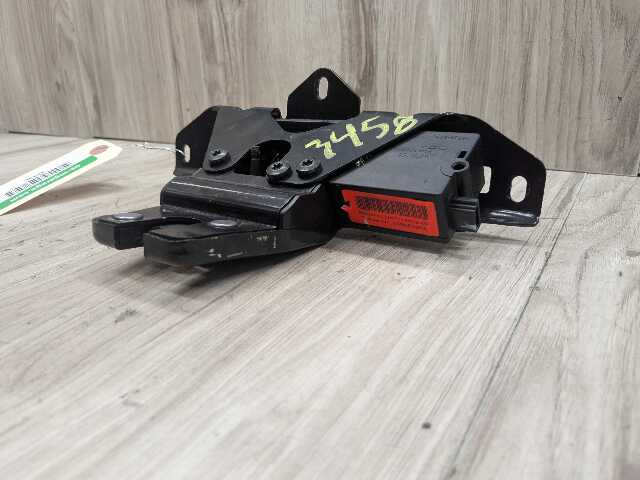 03-14 OEM BMW E61 530 E71 X6 X6M Rear Liftgate Tailgate Lock Latch Actuator