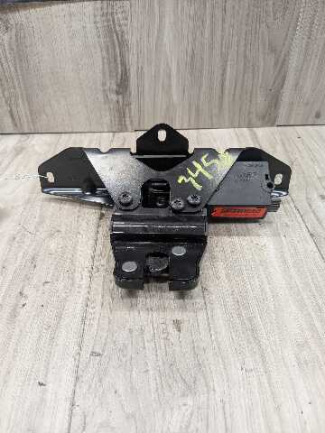 03-14 OEM BMW E61 530 E71 X6 X6M Rear Liftgate Tailgate Lock Latch Actuator