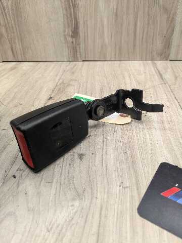 OEM BMW E70 E71 X5 X6 X5M X6M REAR Left or Right Seatbelt Seat Belt Strap Buckle
