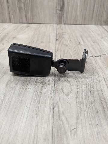OEM BMW E70 E71 X5 X6 X5M X6M REAR Left or Right Seatbelt Seat Belt Strap Buckle
