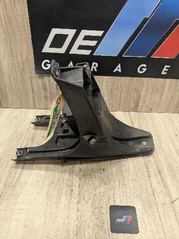 OEM BMW E70 E71 X5 X6 X5M X6M Front Right Passenger Fender Mount Support Bracket