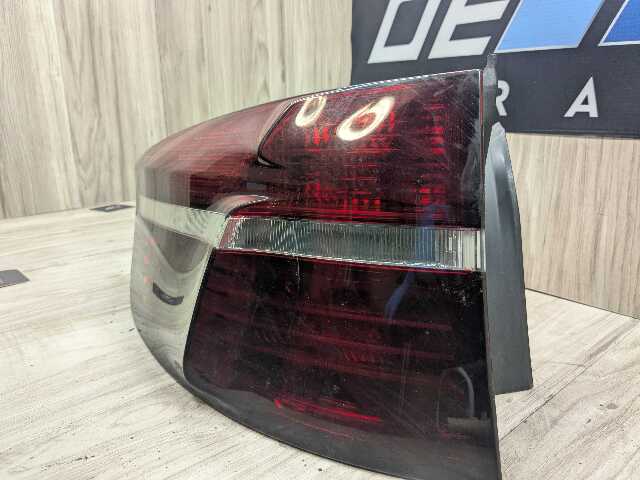 08-12 OEM BMW E71 X6 X6M PRE-LCI Rear Left Driver Outer Quarter Stop Tail Light