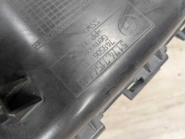 07-10 OEM BMW E92 E93 328 330 335 Front Right Passenger Side Brake Air Vent Duct