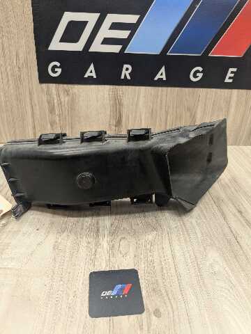 07-10 OEM BMW E92 E93 328 330 335 Front Right Passenger Side Brake Air Vent Duct