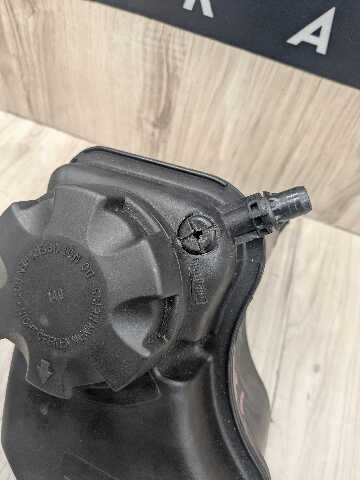 06-13 OEM BMW E90 E91 E92 E93 328 335 Radiator Coolant Bottle Reservoir Tank