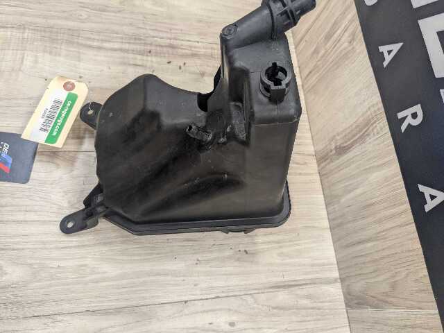 06-13 OEM BMW E90 E91 E92 E93 328 335 Radiator Coolant Bottle Reservoir Tank