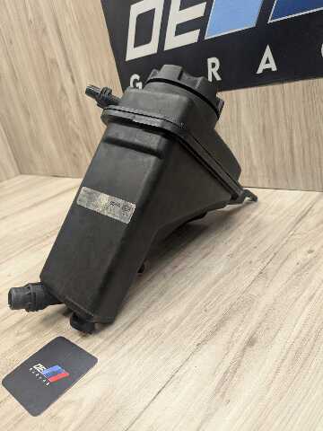 06-13 OEM BMW E90 E91 E92 E93 328 335 Radiator Coolant Bottle Reservoir Tank