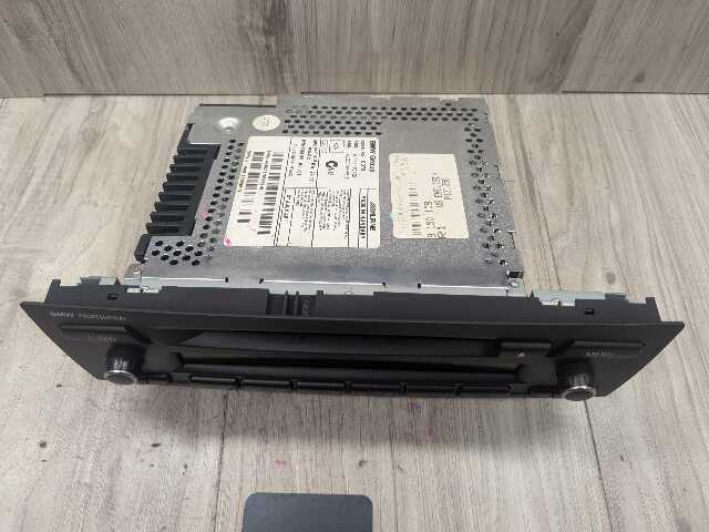 06-10 OEM BMW E82 E88 E90 E92 E93 Professional Radio Stereo Satellite CD Player
