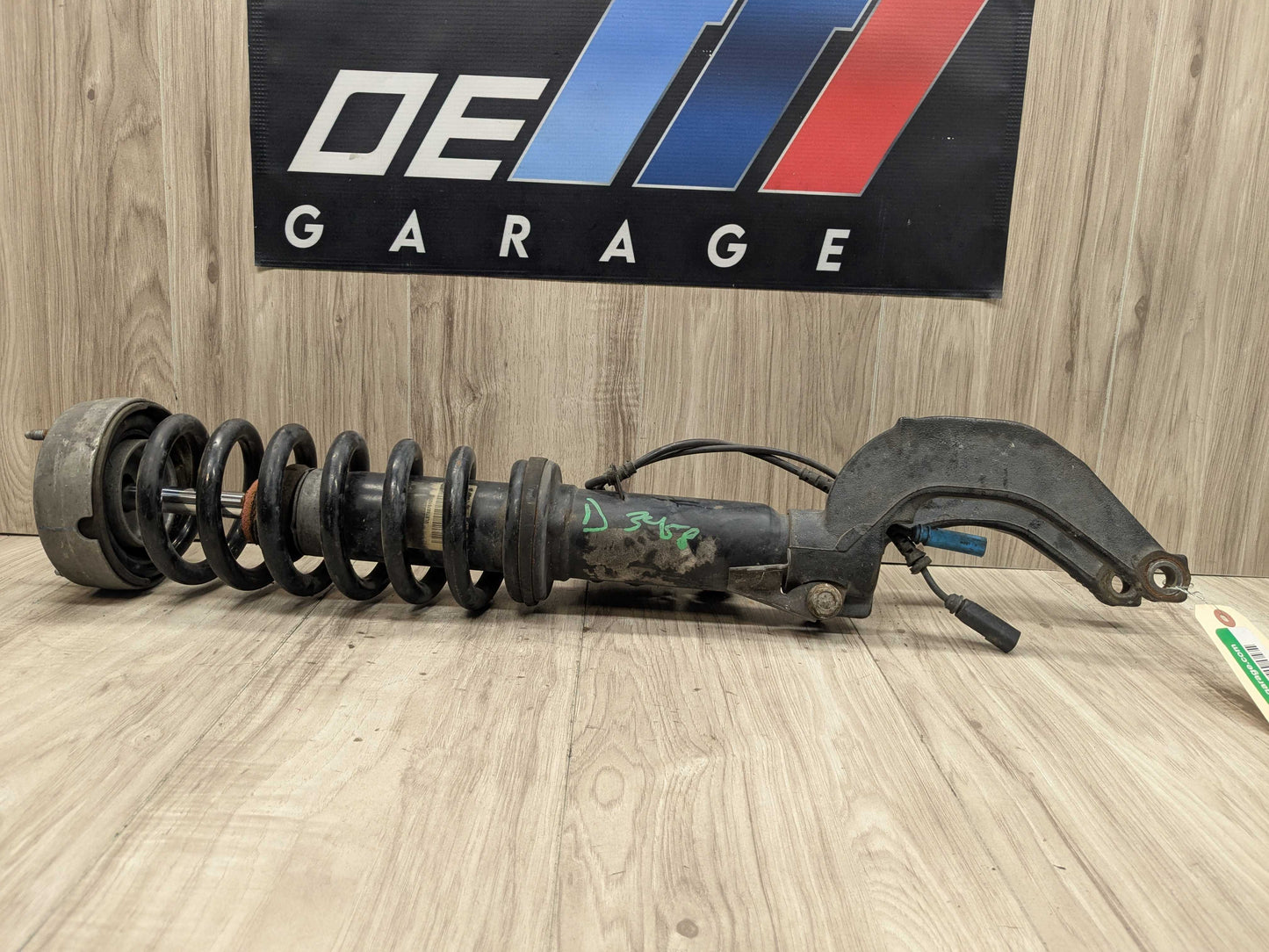 10-14 OEM BMW E70 E71 X5M X6M Front Left Driver Spring Strut Shock Absorber VDC
