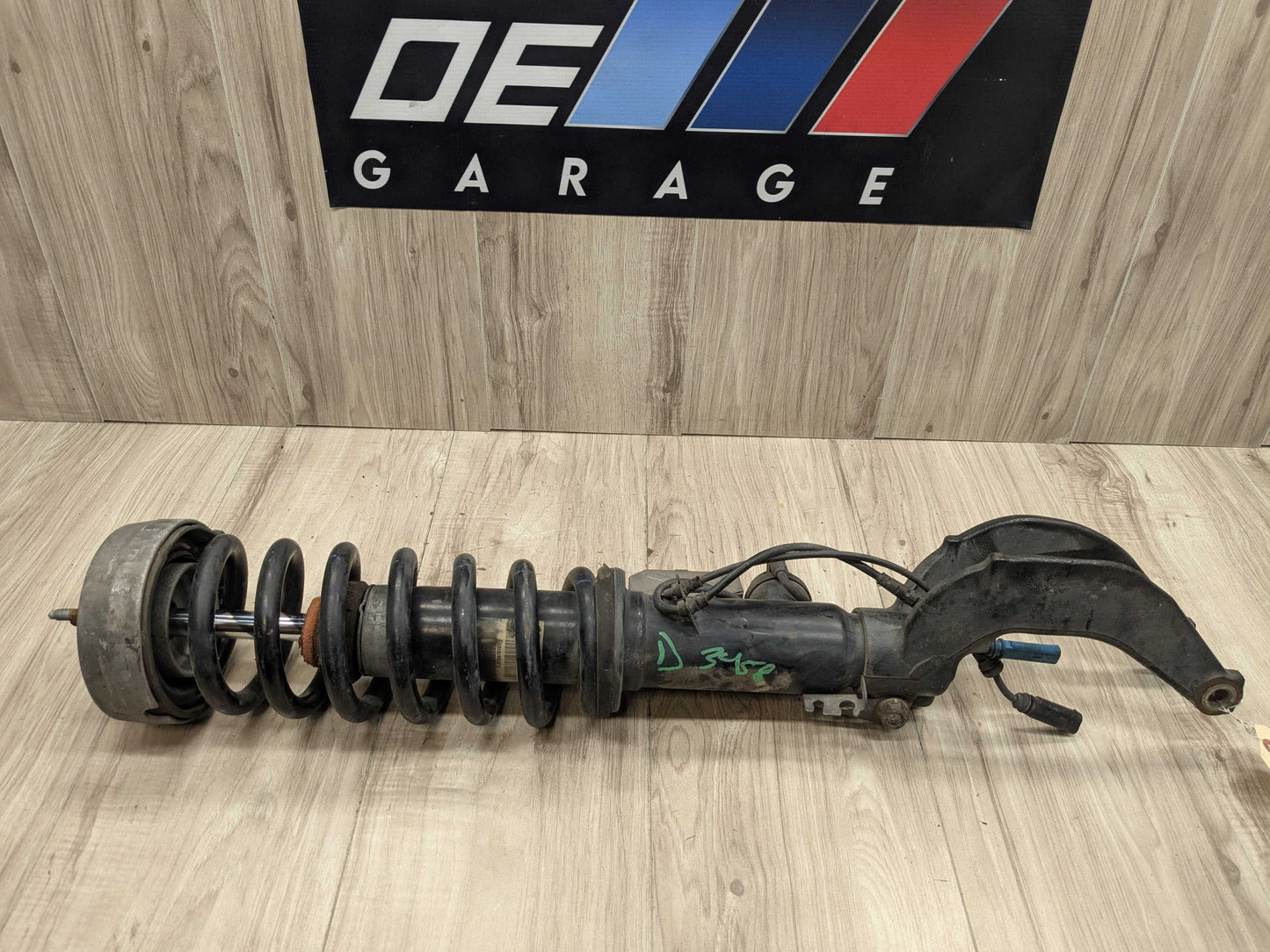 10-14 OEM BMW E70 E71 X5M X6M Front Left Driver Spring Strut Shock Absorber VDC