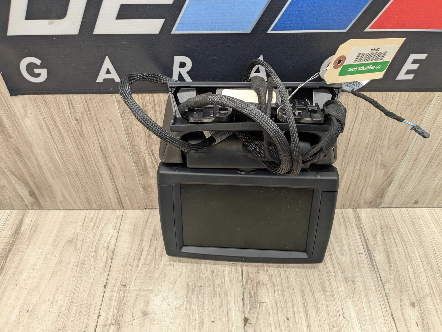 07-14 OEM BMW E70 E71 X5 X6 X5M X6M Rear Media DVD Player Video Monitor Screen