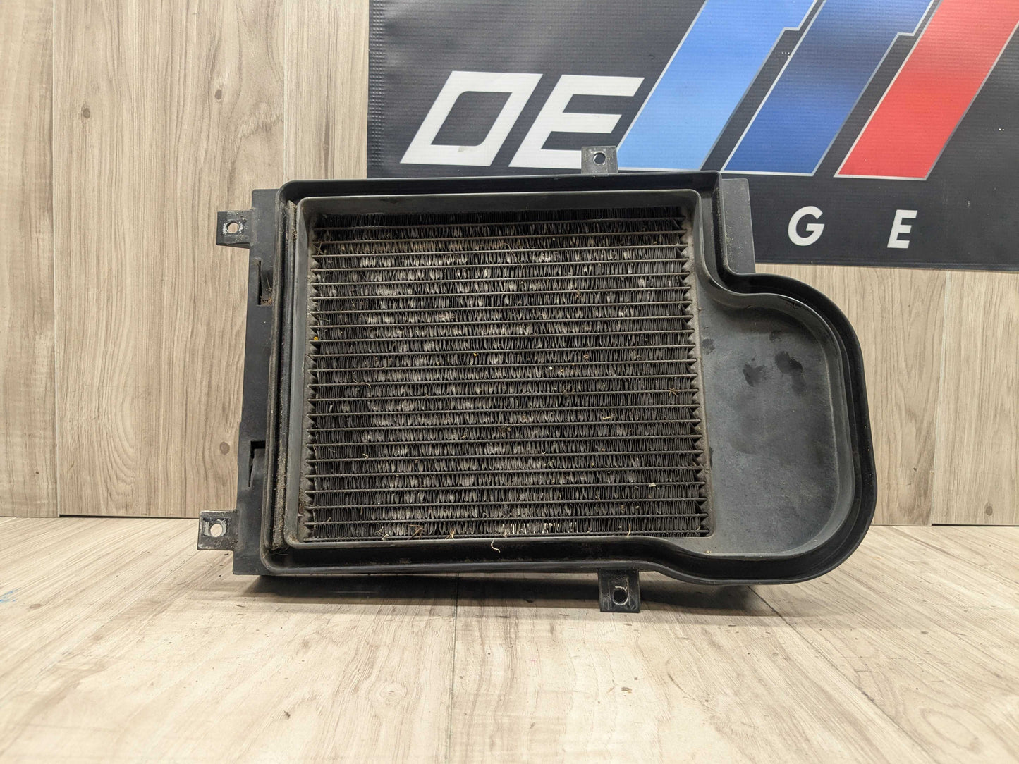 10-14 OEM BMW E70 E71 X5M X6M S63 Left Driver Radiator Auxiliary Water Coolant