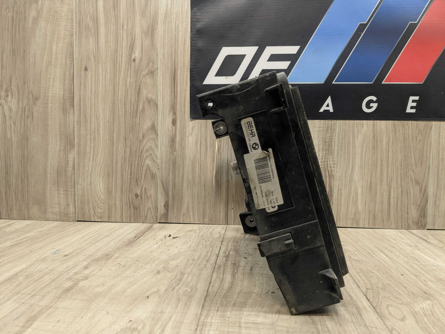 10-14 OEM BMW E70 E71 X5M X6M S63 Left Driver Radiator Auxiliary Water Coolant
