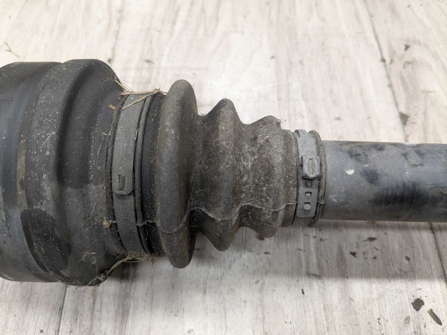 10-14 OEM BMW E70 E71 X5M X6M REAR Left or Right Side Output Half Shaft CV Axle