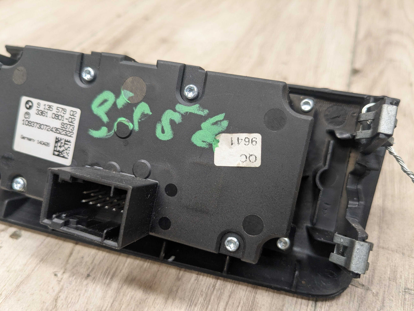 07-14 OEM BMW E70 E71 X5M X6M Headlight Switch Control Panel Light Module BLACK