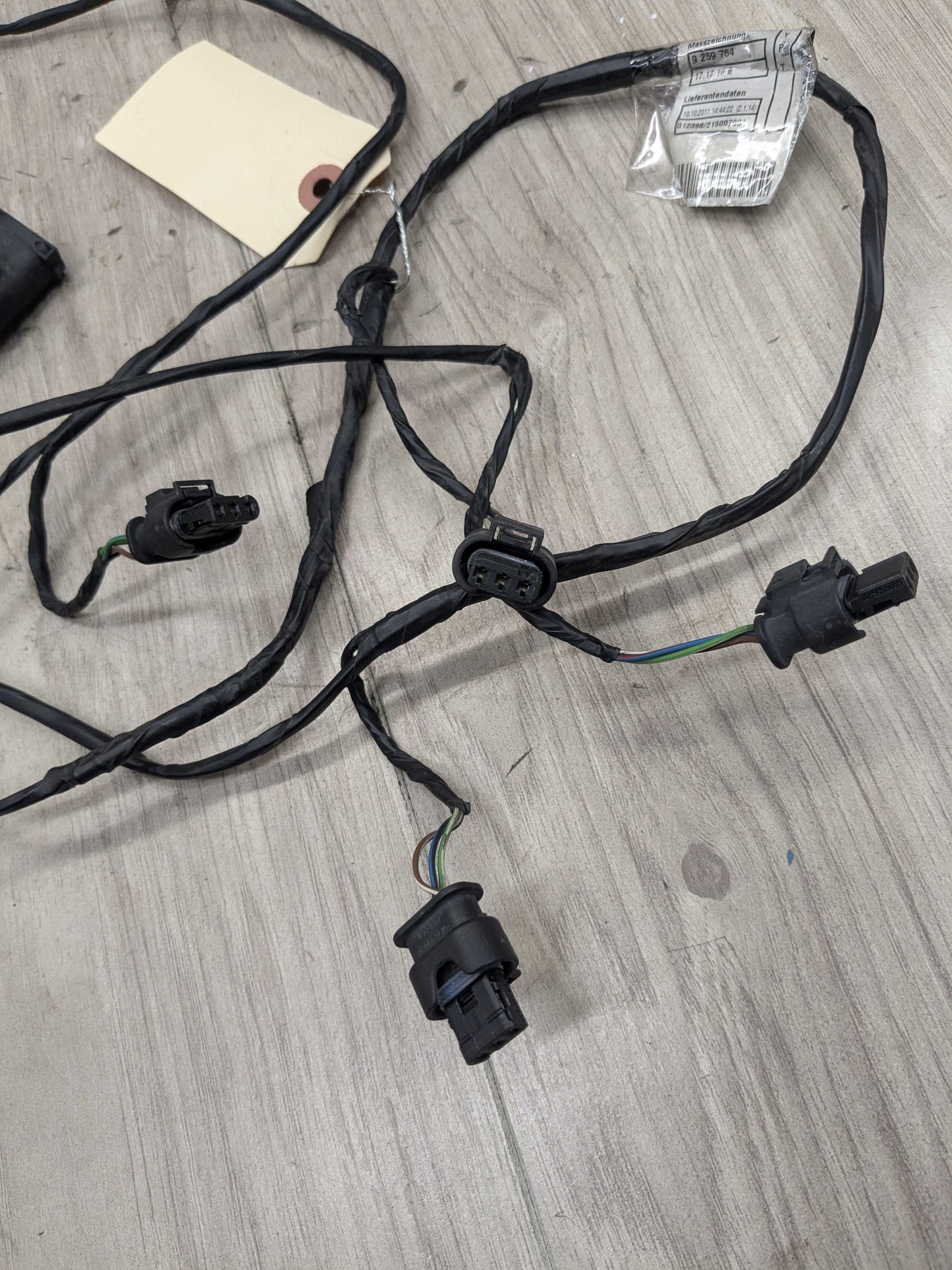 12-18 OEM BMW F30 FRONT Parking Sensors PDC Wire Wiring Harness