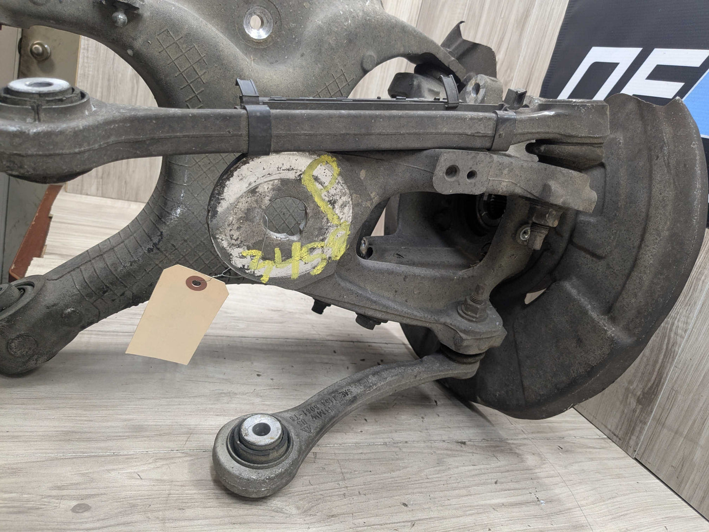 OEM BMW E70 F15 F16 F85 X5 X6 REAR Right Passenger Knuckle Spindle Control Arms