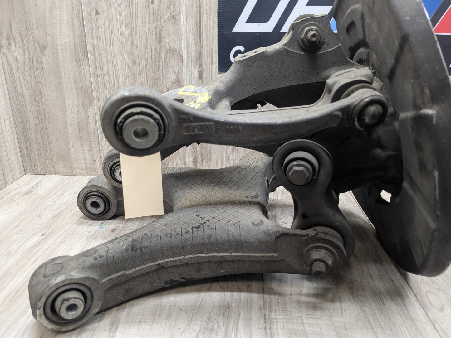 OEM BMW E70 F15 F16 F85 X5 X6 REAR Right Passenger Knuckle Spindle Control Arms