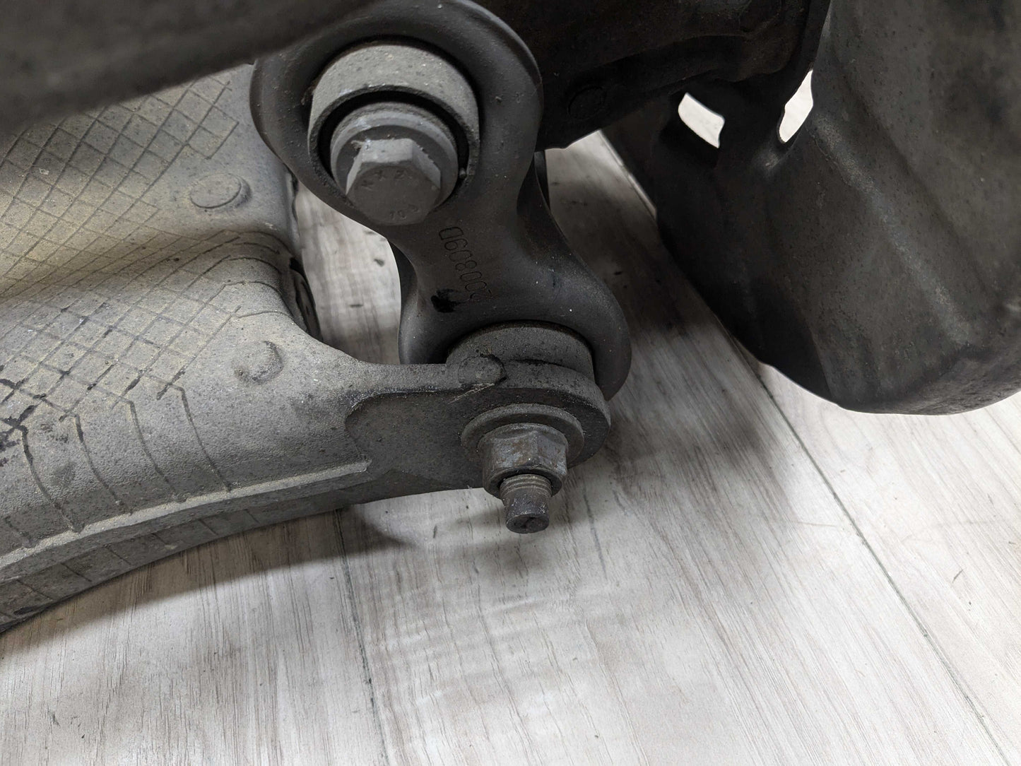OEM BMW E70 F15 F16 F85 X5 X6 REAR Right Passenger Knuckle Spindle Control Arms