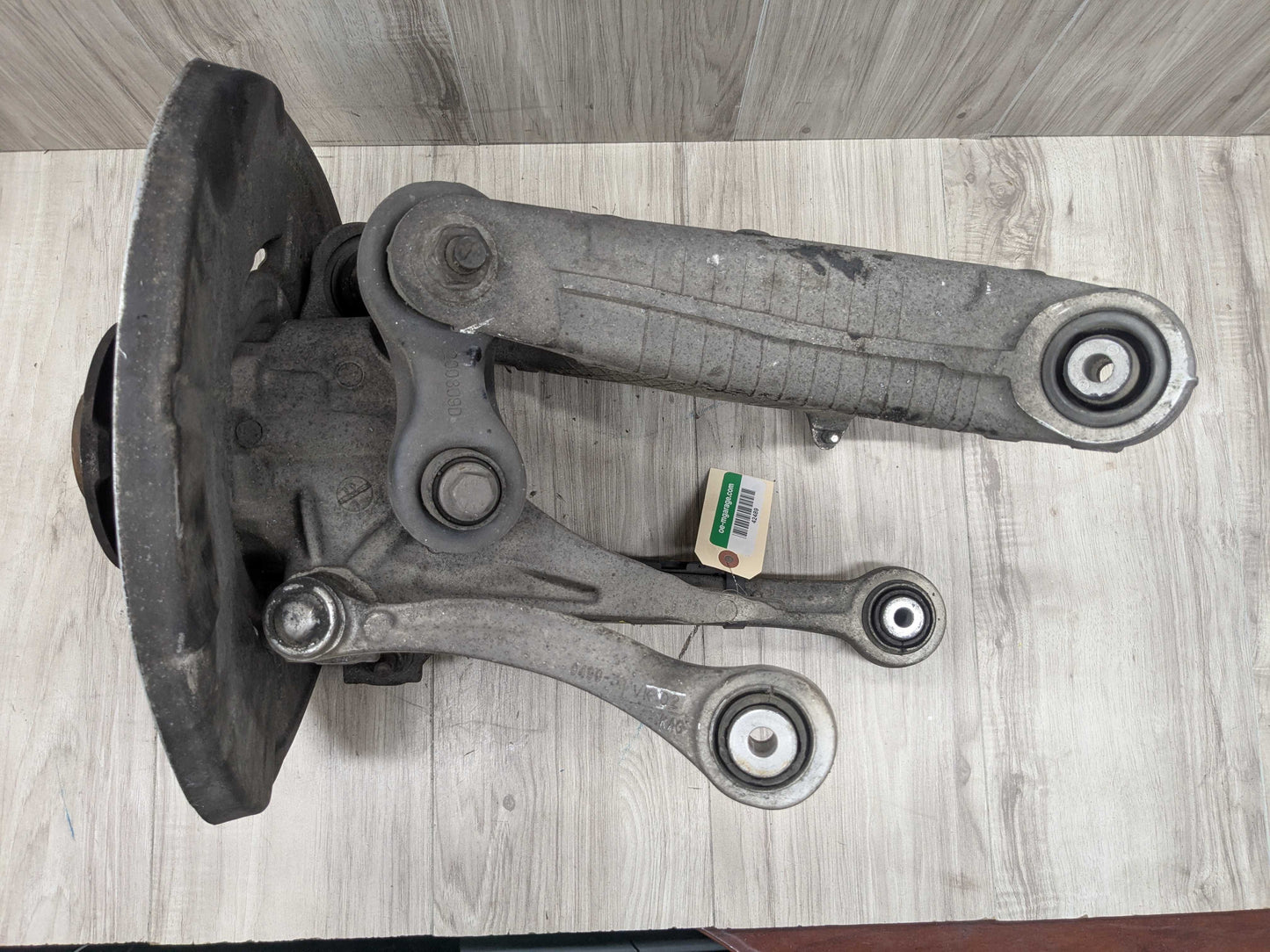 OEM BMW E70 F15 F16 F85 X5 X6 REAR Right Passenger Knuckle Spindle Control Arms