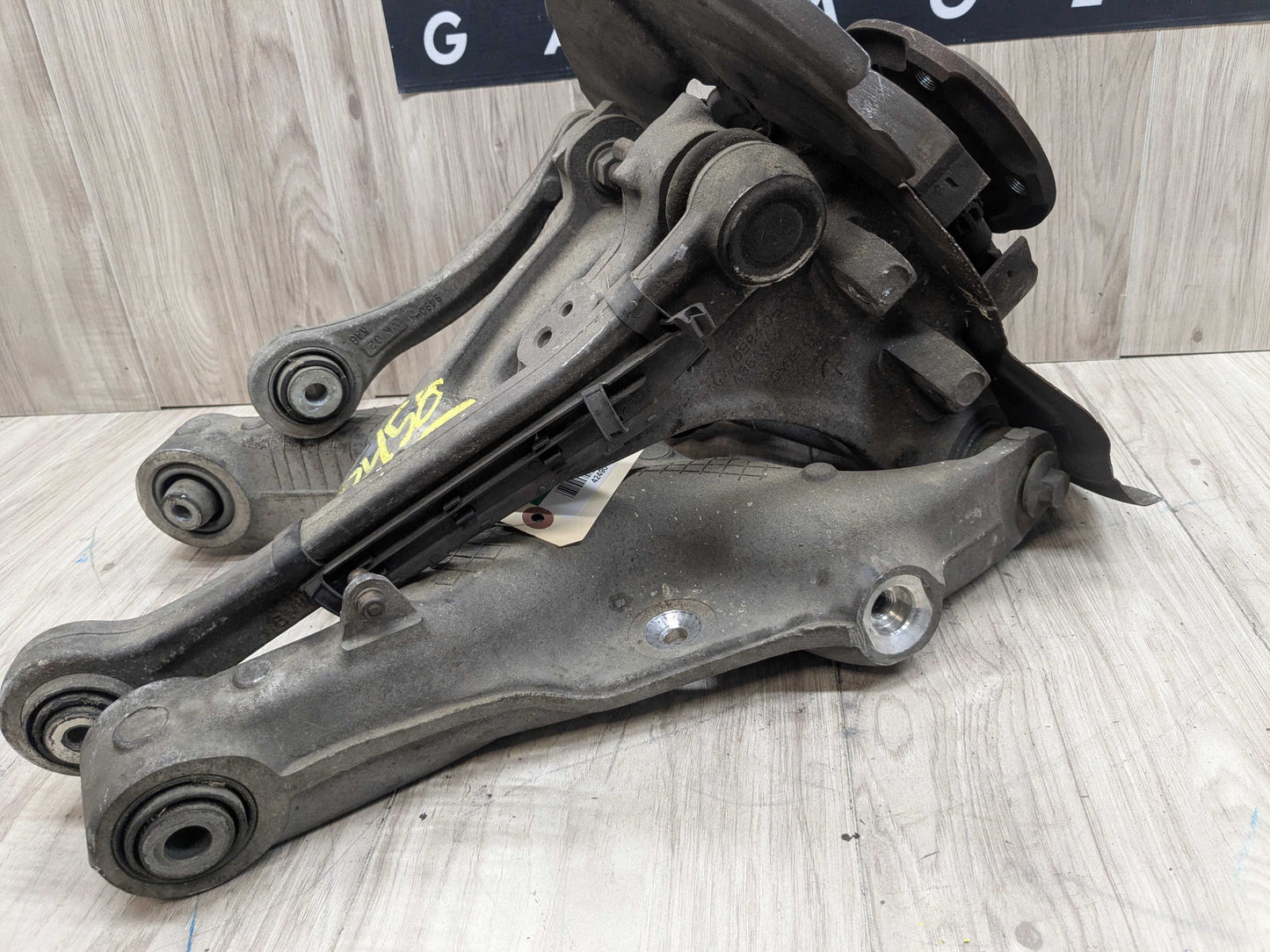 OEM BMW E70 F15 F16 F85 X5 X6 REAR Left Driver Knuckle Spindle Control Arms SET