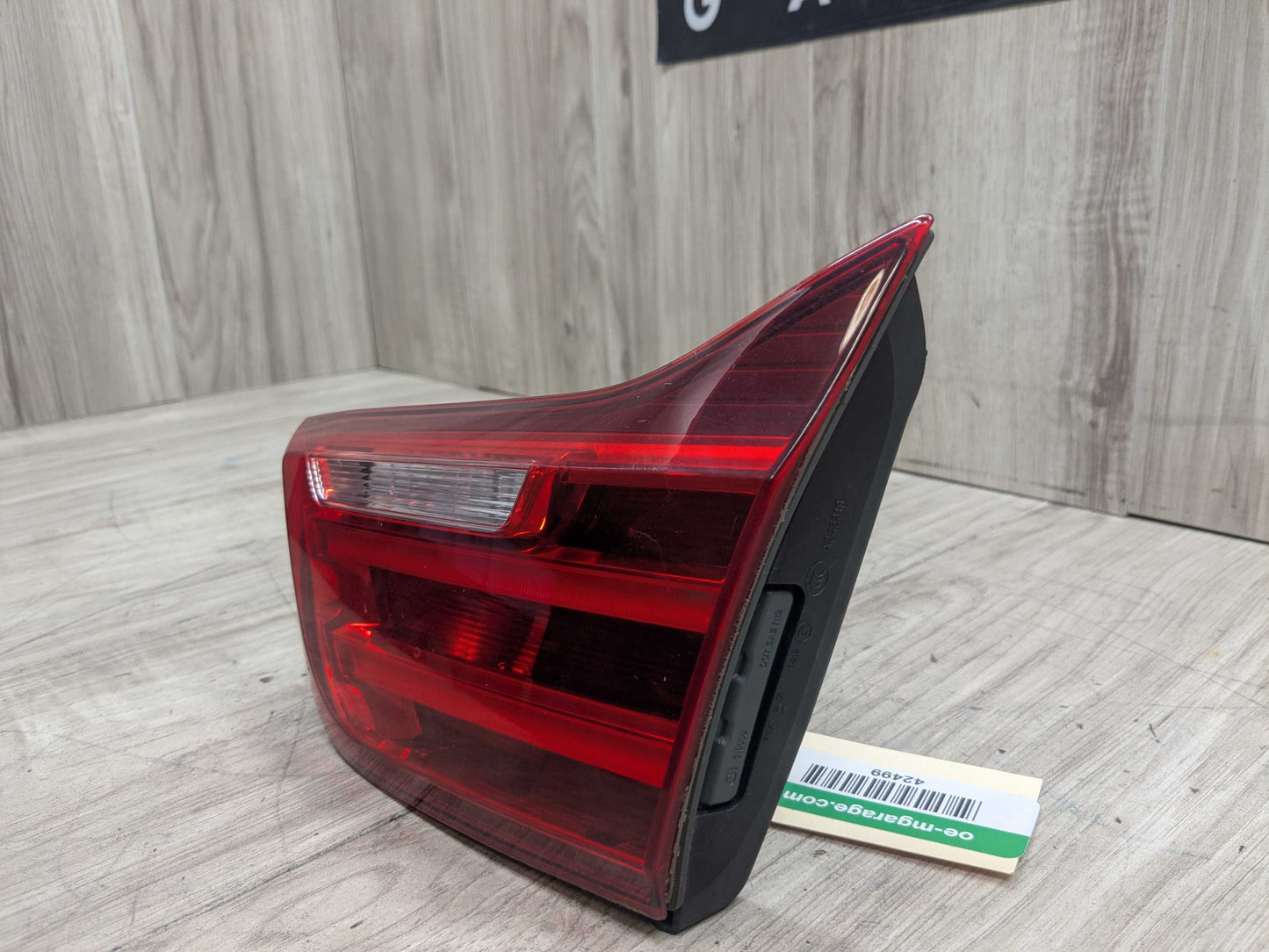 14-17 OEM BMW F32 F33 F36 F83 M4 Rear Right Passenger Inner Trunk Tail Light