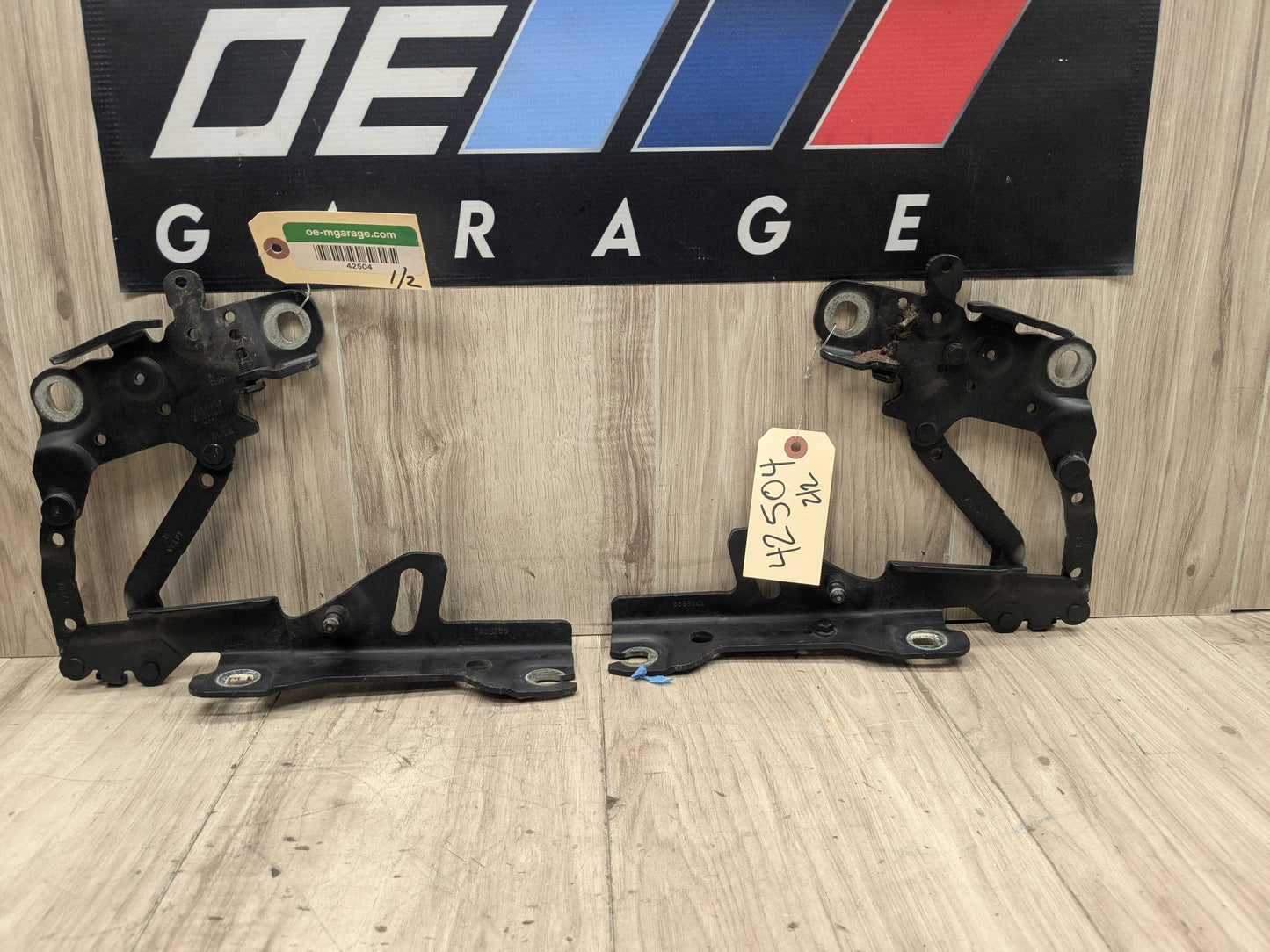 OEM BMW F22 F23 F30 F32 F33 F36 F80 F82 F83 F87 Left Right Side Hood Hinges PAIR