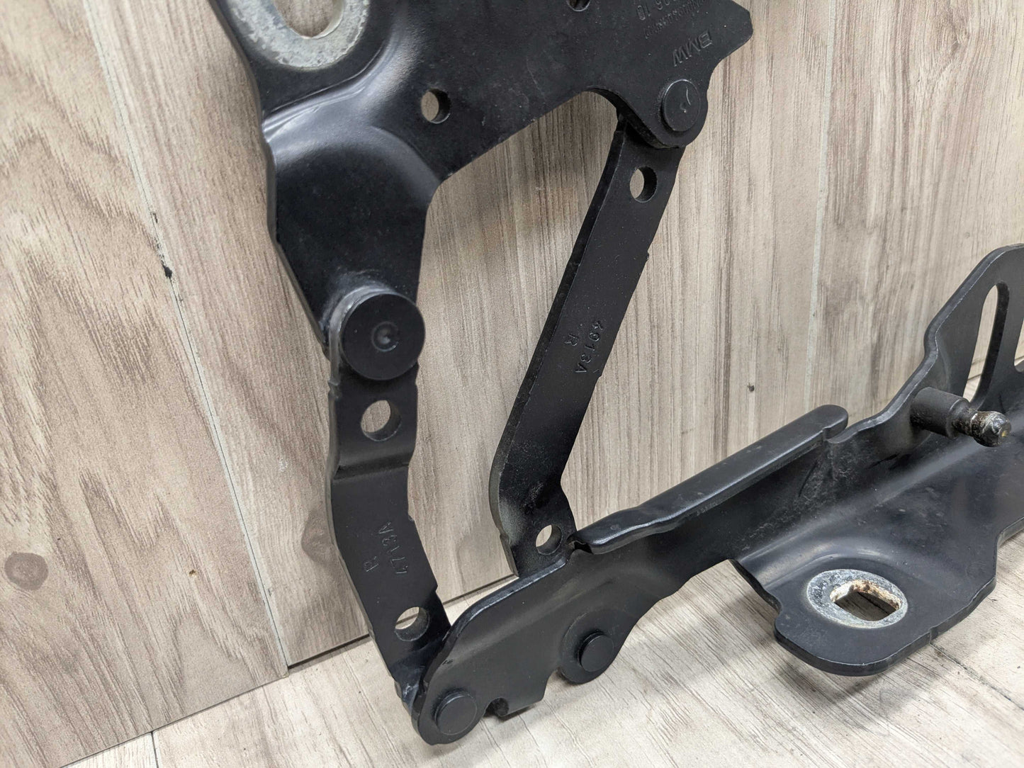 OEM BMW F22 F23 F30 F32 F33 F36 F80 F82 F83 F87 Left Right Side Hood Hinges PAIR