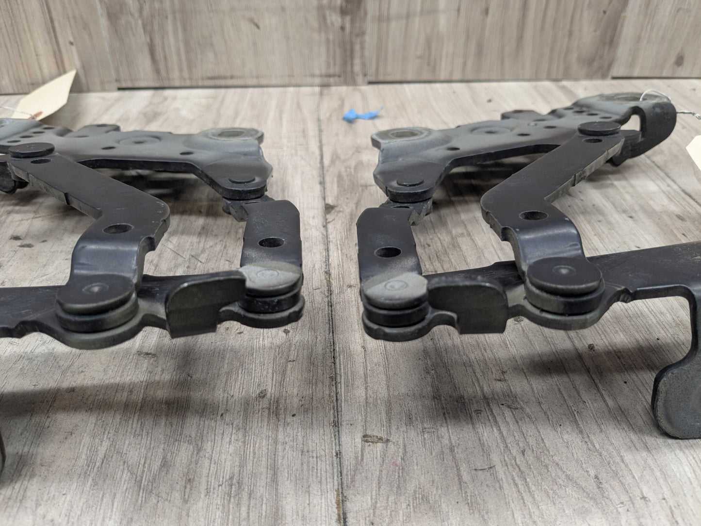 OEM BMW F22 F23 F30 F32 F33 F36 F80 F82 F83 F87 Left Right Side Hood Hinges PAIR
