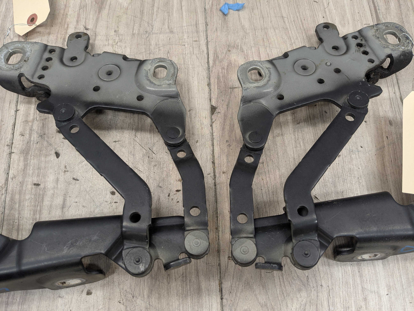 OEM BMW F22 F23 F30 F32 F33 F36 F80 F82 F83 F87 Left Right Side Hood Hinges PAIR