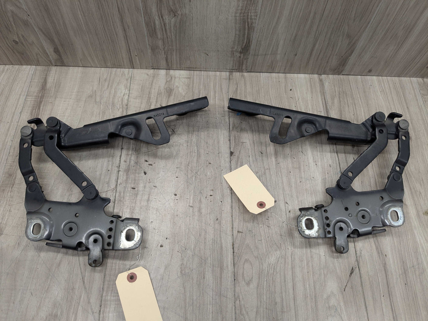 OEM BMW F22 F23 F30 F32 F33 F36 F80 F82 F83 F87 Left Right Side Hood Hinges PAIR