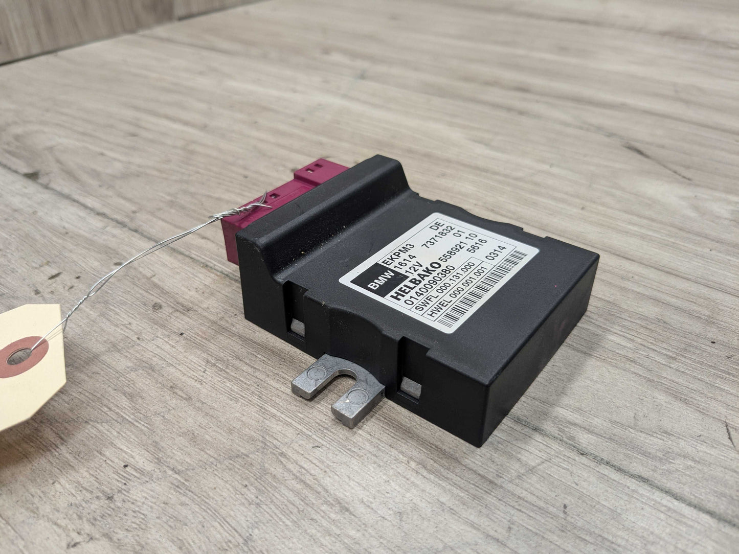 OEM BMW F02 F10 F22 F30 F36 N20 N55 Helbako Fuel Pump Relay Control Module EKPM3