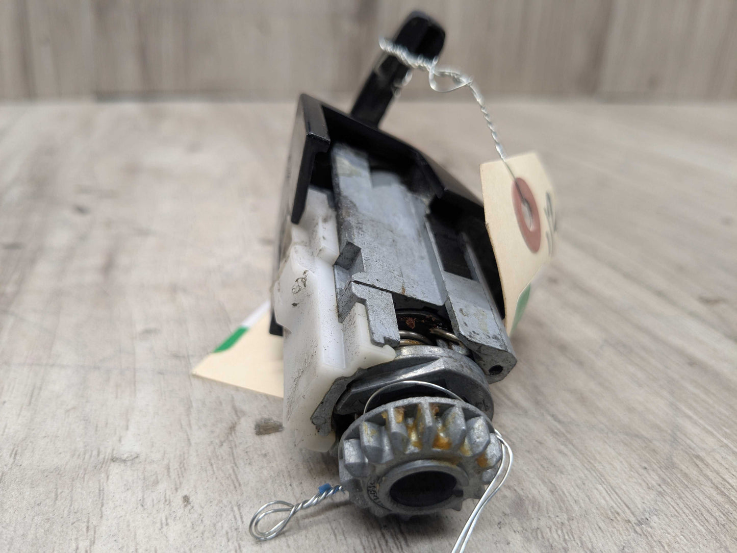 OEM BMW F22 F32 F30 F36 M4 Left Driver Door Lock Key Cylinder Mechanism Black