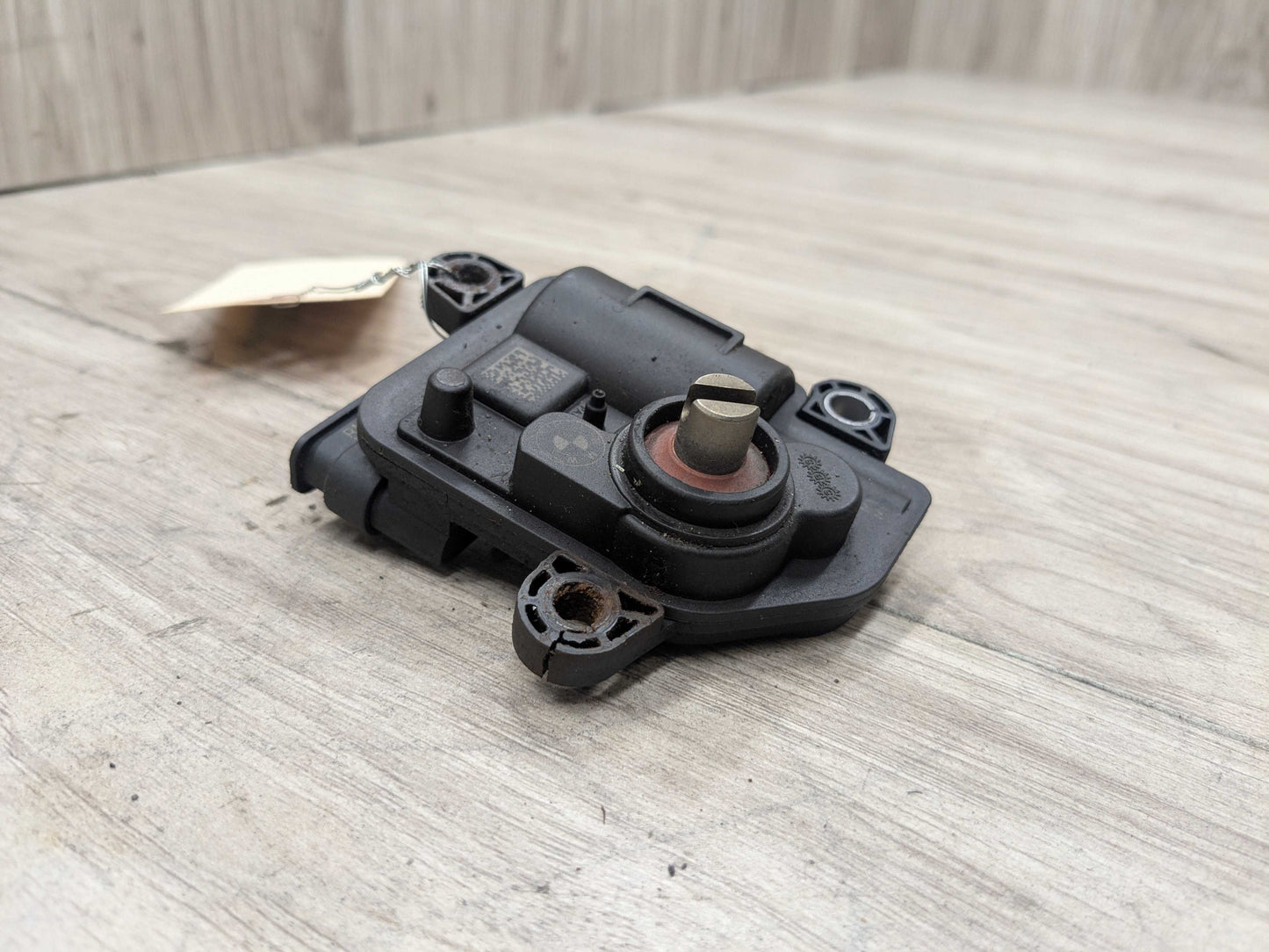 *OEM BMW F15 F16 F22 F23 F30 F32 F33 F36 F44 Muffler Exhaust Flap Actuator Motor