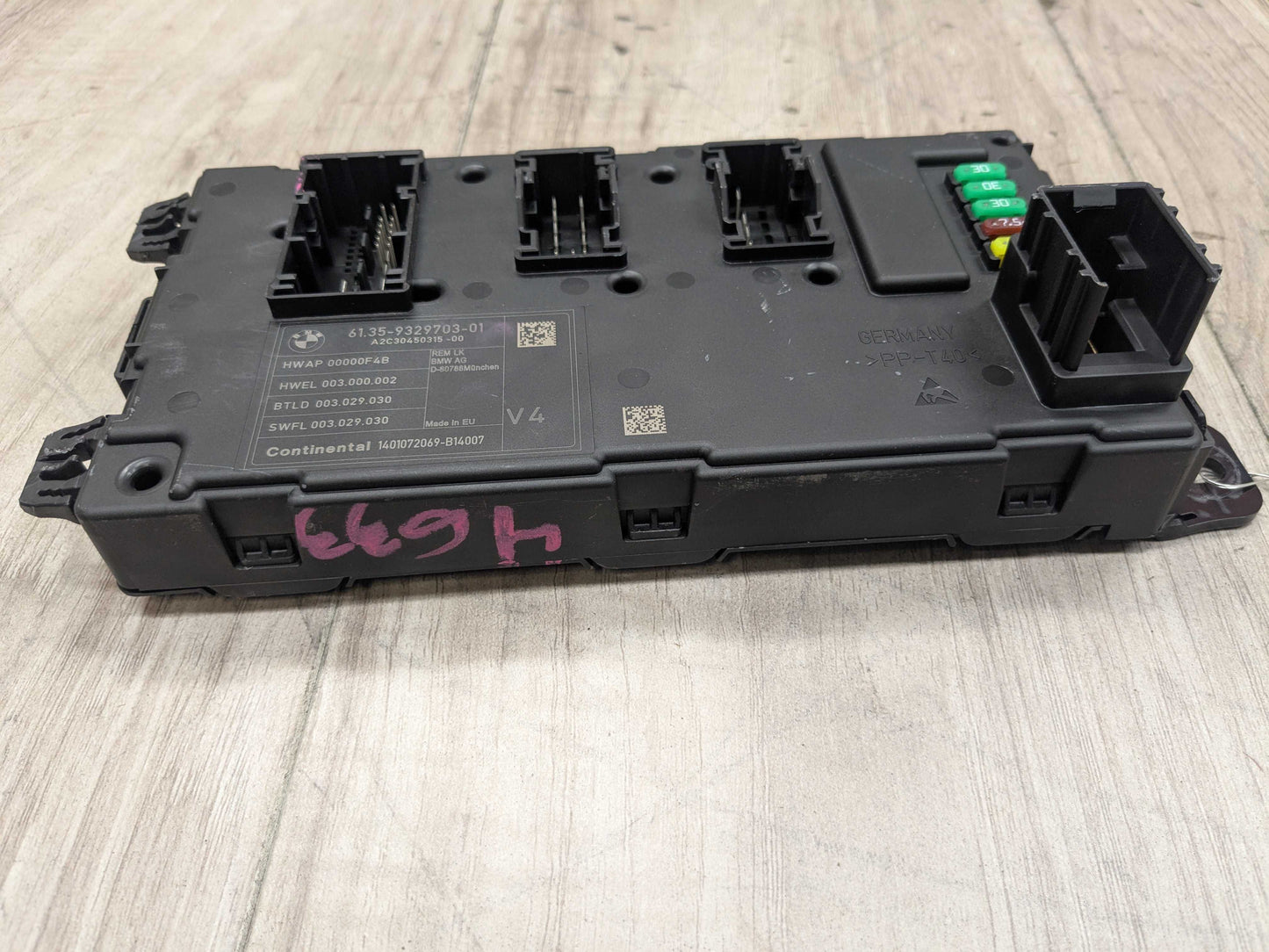 12-18 OEM BMW F82 F30 F32 REM Rear Body Control Unit Electronic Module BCM Box