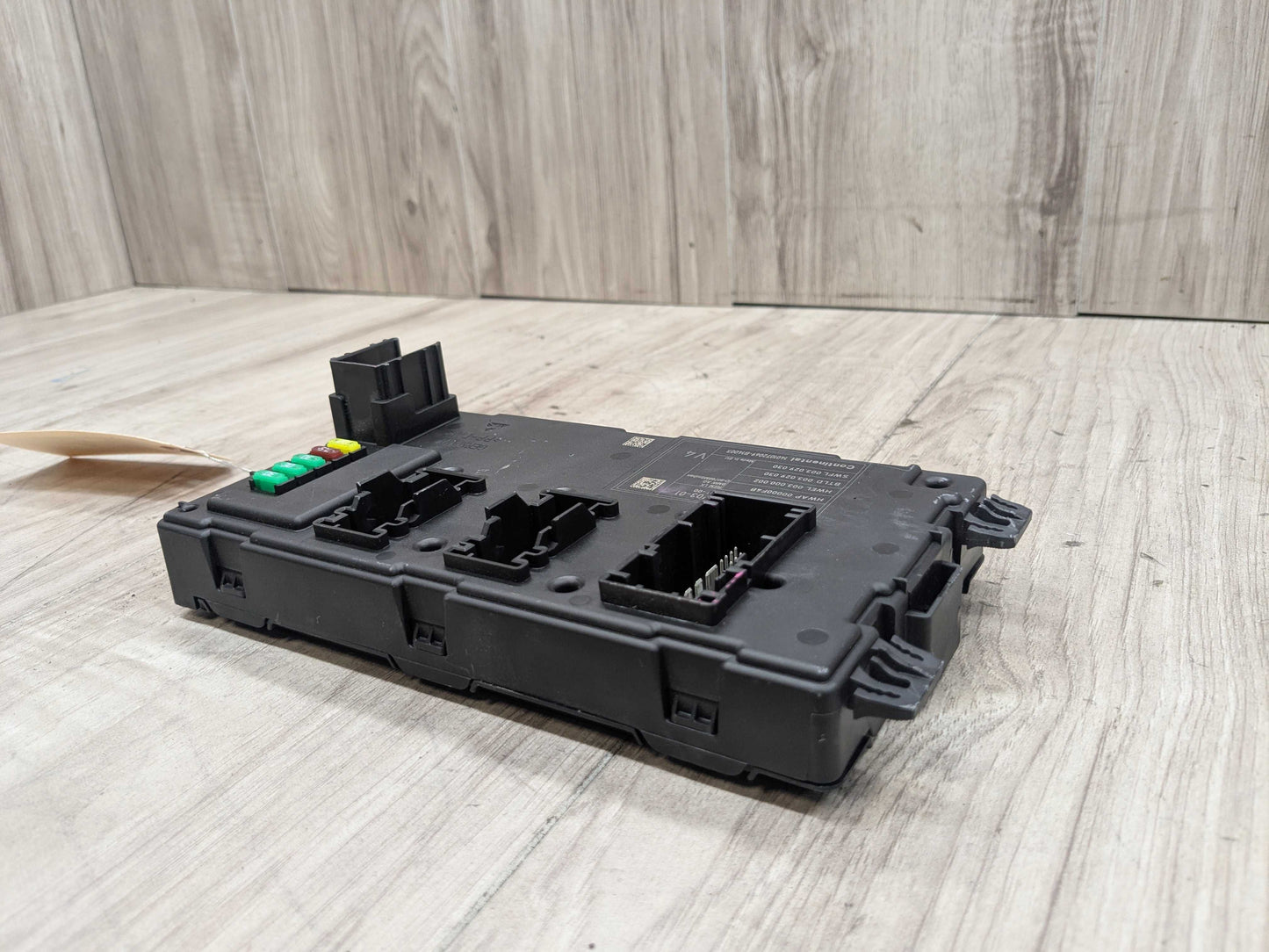 12-18 OEM BMW F82 F30 F32 REM Rear Body Control Unit Electronic Module BCM Box