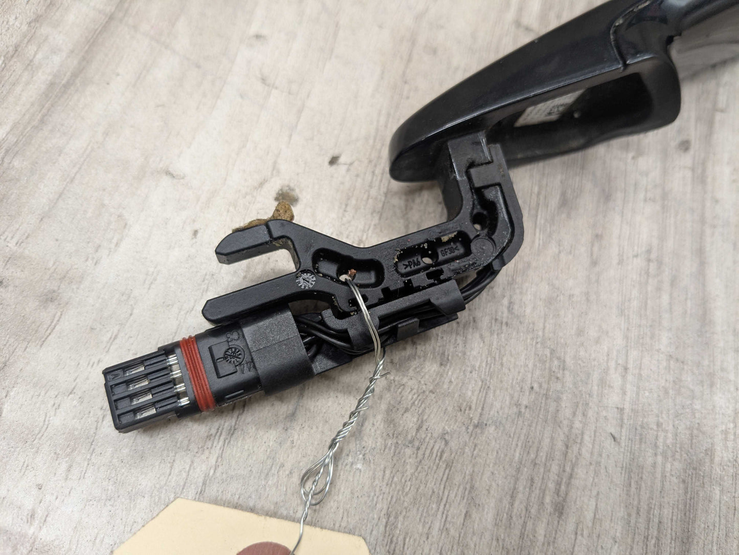 *OEM BMW F30 F32 F80 F83 M3 M4 COMFORT ACCESS Front Passenger Door Handle Black