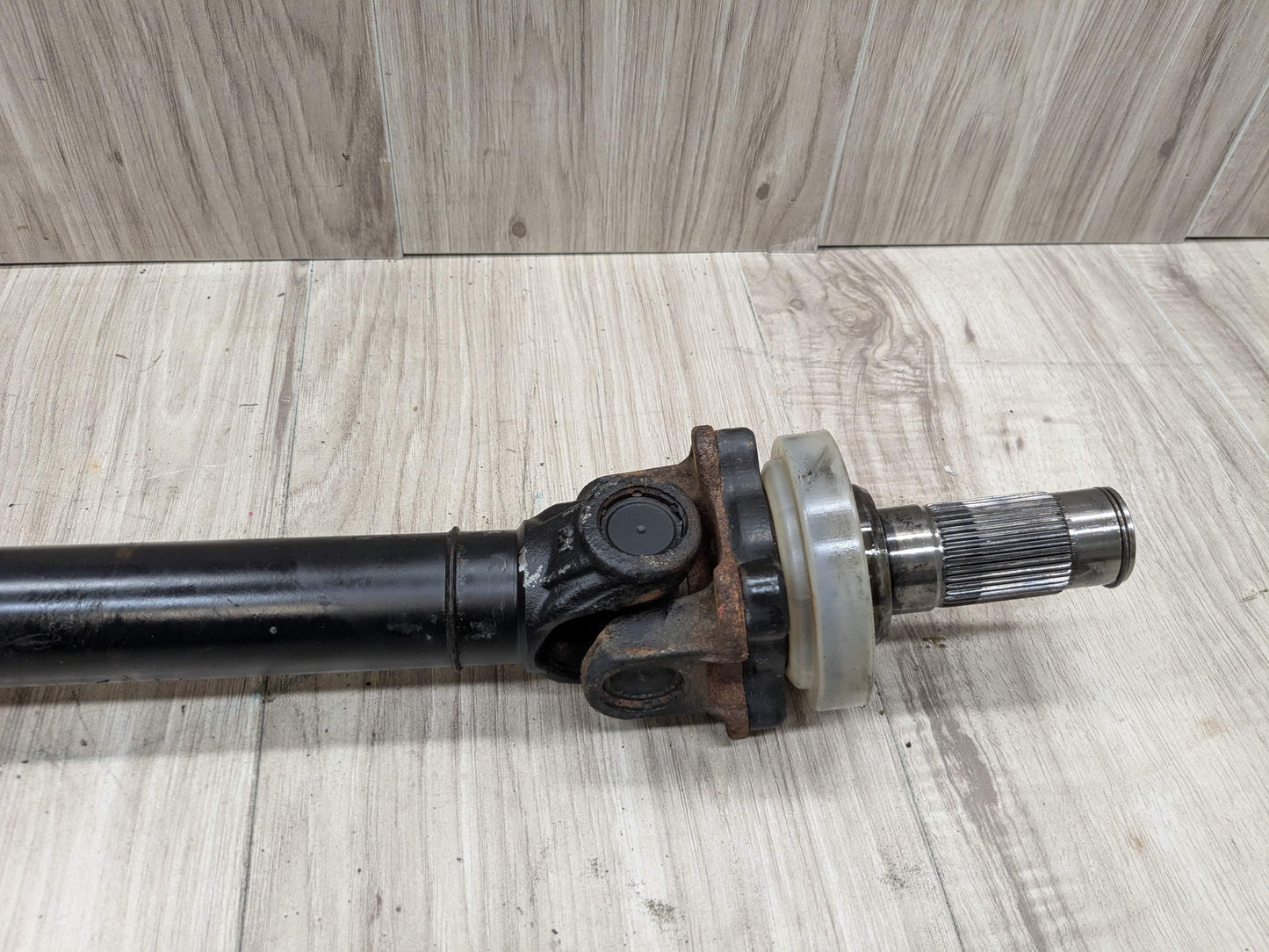 OEM BMW F22 F23 F30 F32 F33 F36 Front Driveshaft Drive Shaft Axle Propeller
