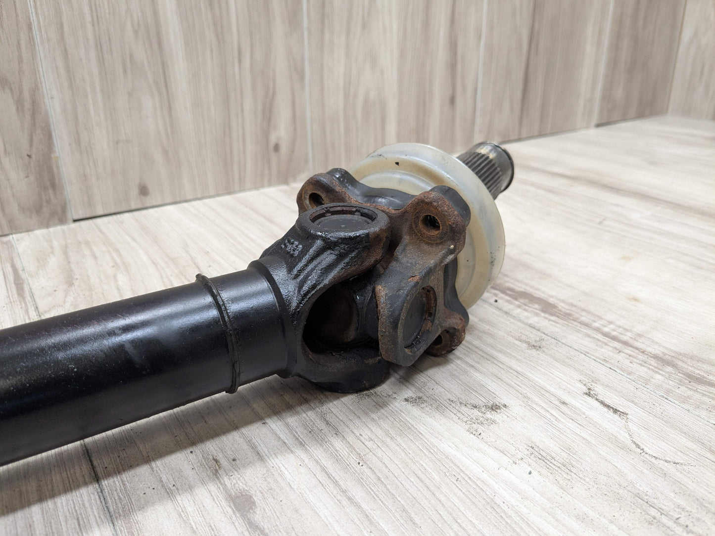 OEM BMW F22 F23 F30 F32 F33 F36 Front Driveshaft Drive Shaft Axle Propeller