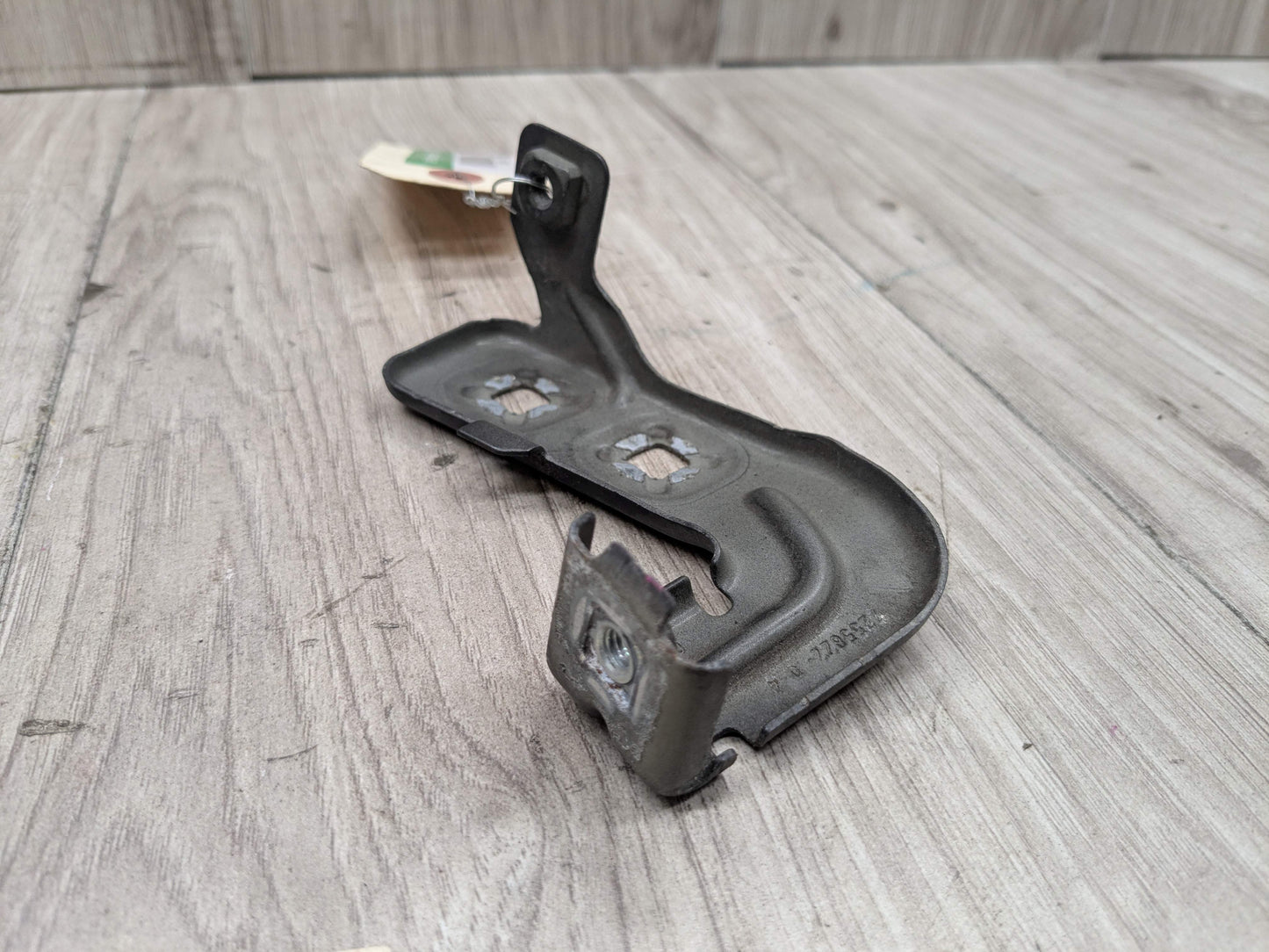 OEM BMW F30 F32 F33 F36 Front Right Passenger Fender Wing Holder Bracket SET