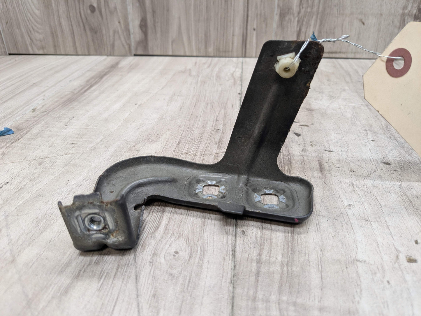 12-20 OEM BMW F30 F32 F33 F36 Front Left Driver Fender Wing Holder Bracket SET
