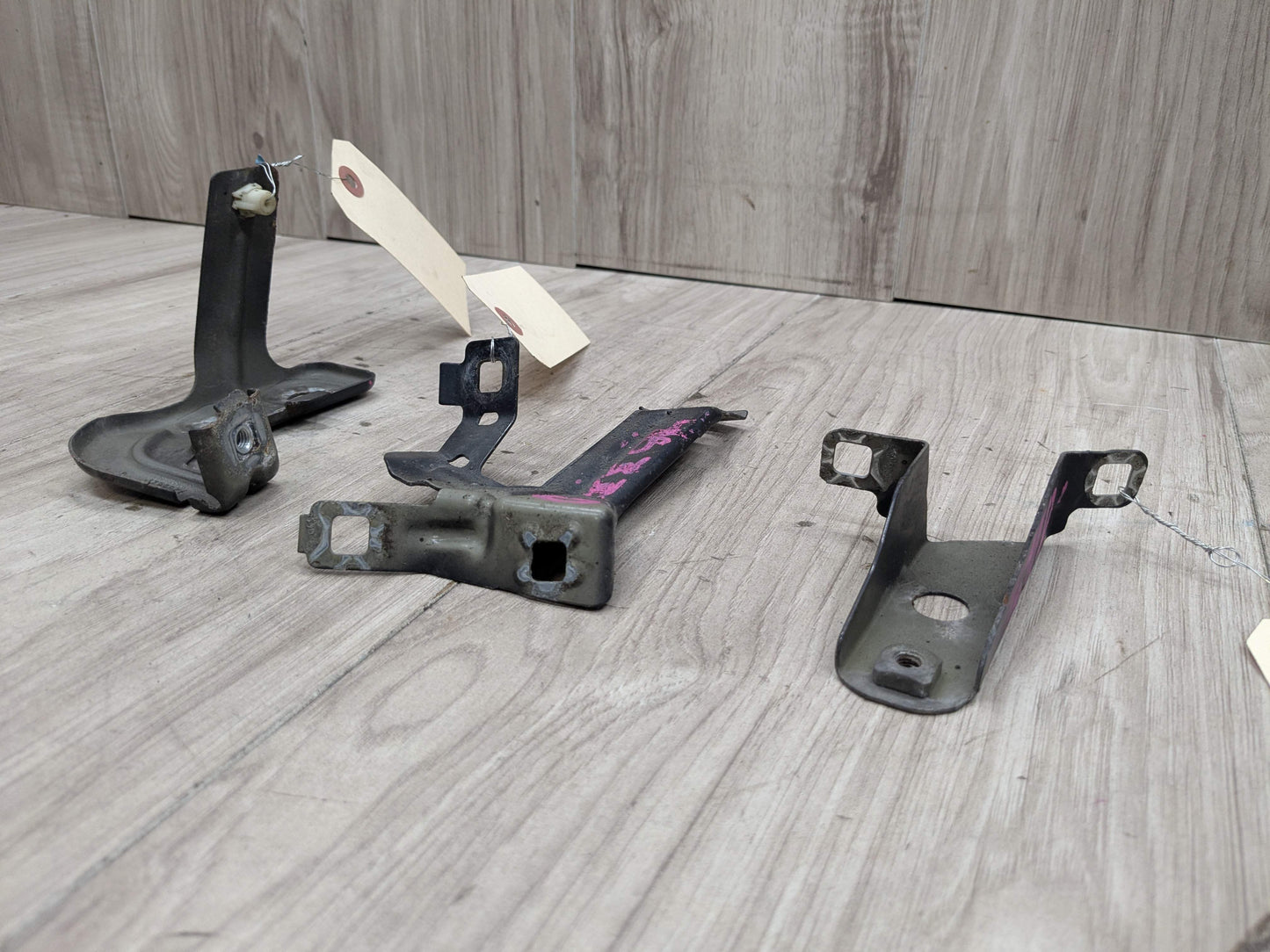 12-20 OEM BMW F30 F32 F33 F36 Front Left Driver Fender Wing Holder Bracket SET