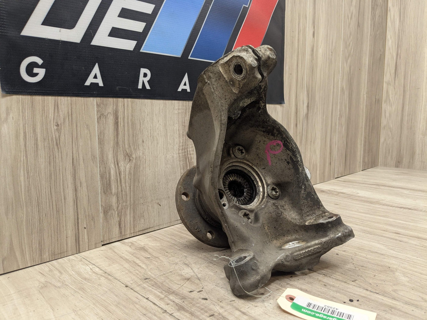 14-20 OEM BMW F32 F33 F36 AWD Front Right Passenger Hub Spindle Carrier Knuckle