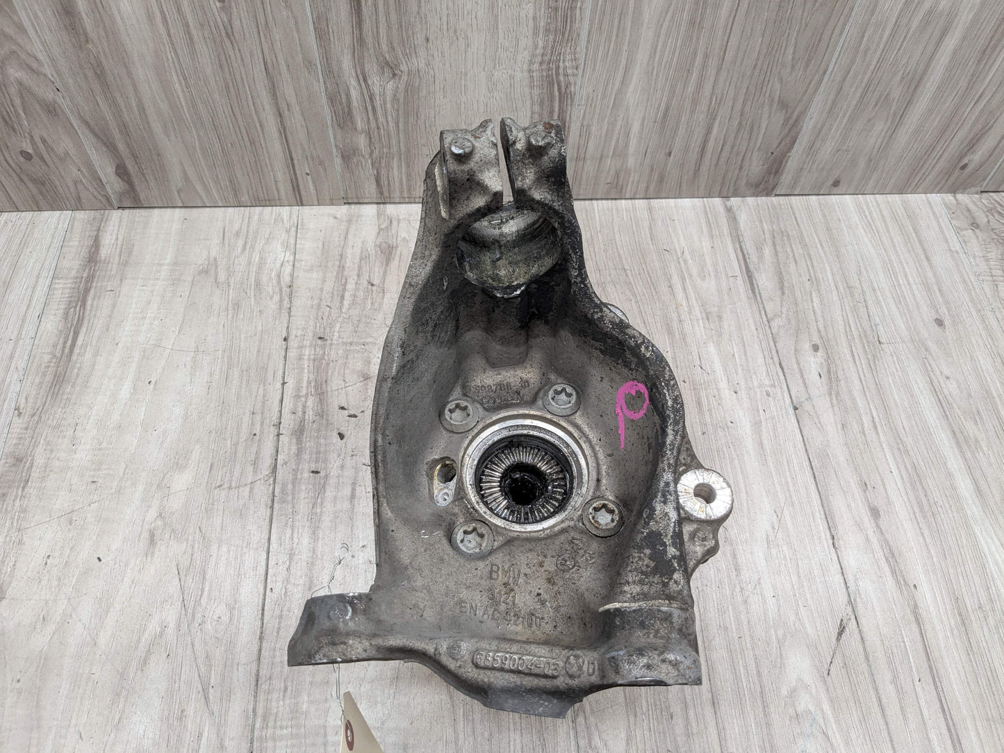 14-20 OEM BMW F32 F33 F36 AWD Front Right Passenger Hub Spindle Carrier Knuckle
