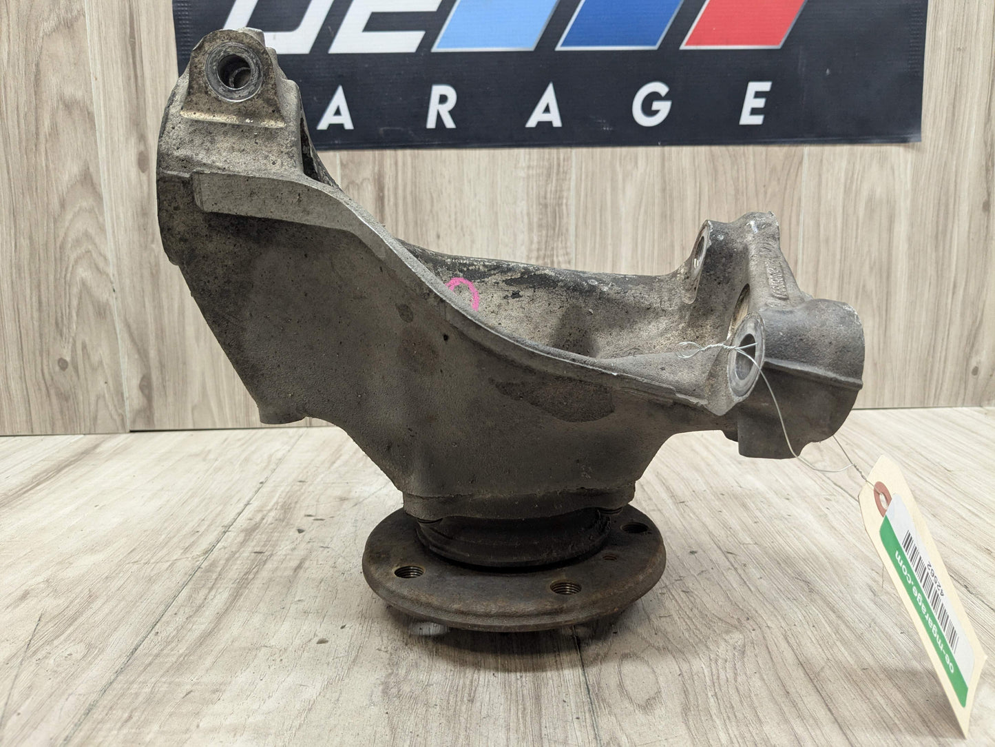 14-20 OEM BMW F32 F33 F36 AWD Front Right Passenger Hub Spindle Carrier Knuckle