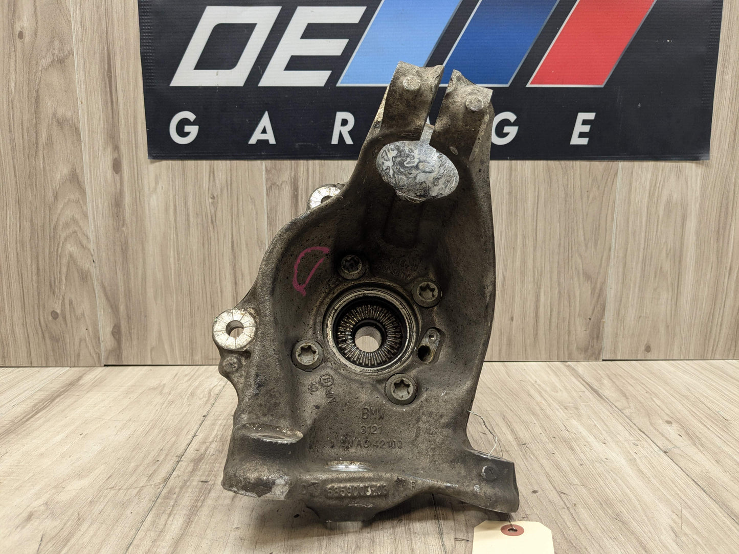 12-18 OEM BMW F32 F33 F36 AWD Front Left Hub Spindle Carrier Knuckle Bearing