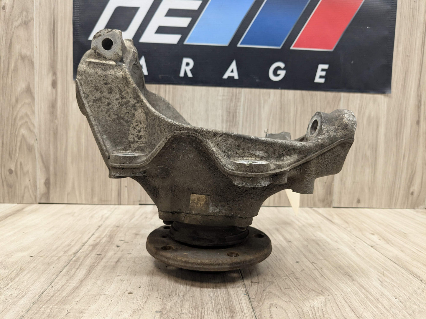 12-18 OEM BMW F32 F33 F36 AWD Front Left Hub Spindle Carrier Knuckle Bearing