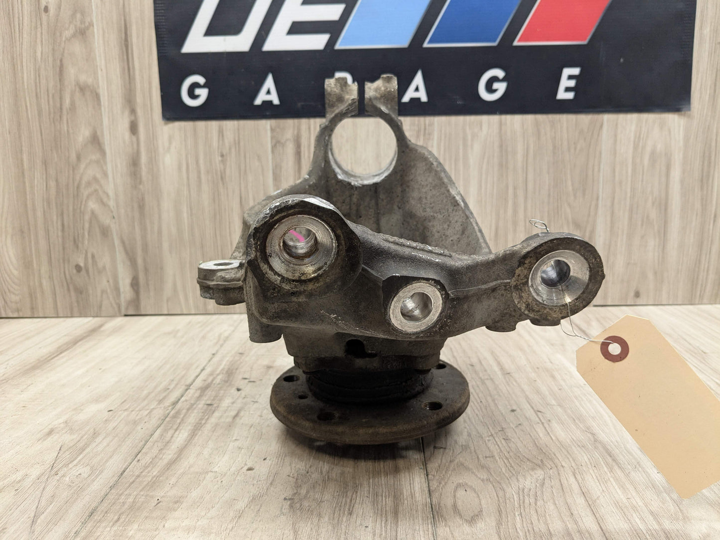 12-18 OEM BMW F32 F33 F36 AWD Front Left Hub Spindle Carrier Knuckle Bearing